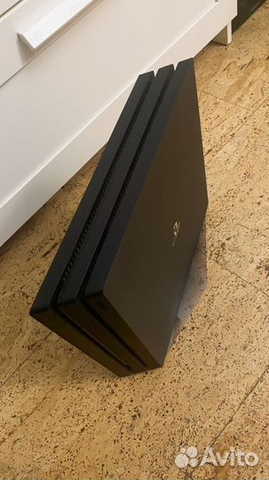 Sony playstation 4 pro 1tb