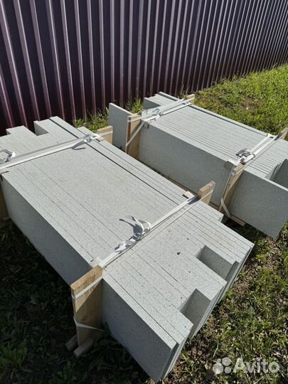 Ступени из гранита