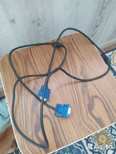 Кабель для монитора VGA