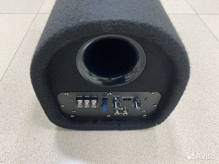Активный сабвуфер