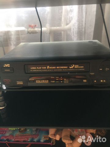 Видеомагнитофон jvc