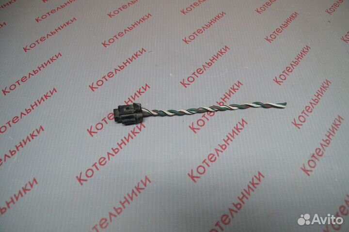 Nissan 21481-AV700 Разъем моторчика вентилятора