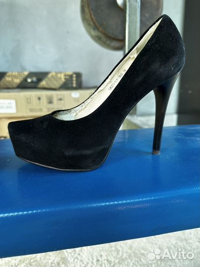 Туфли женские 39 размер