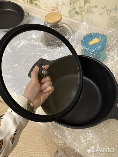 Кастрюля большая