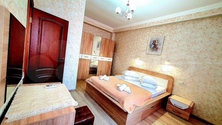 Комната 25 м², 1/4 эт.