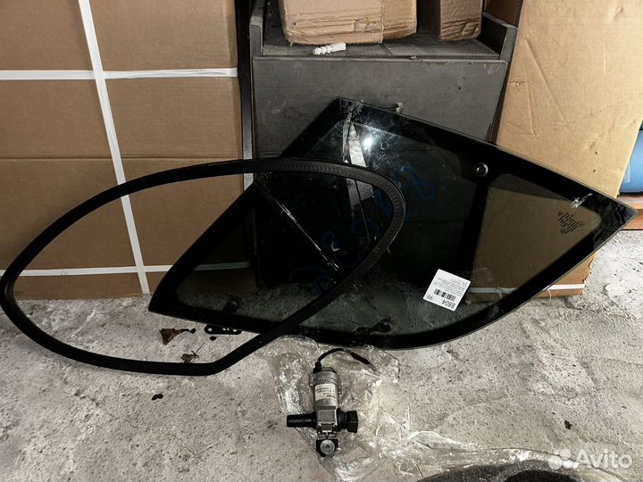 Задние стекла с моторами w163