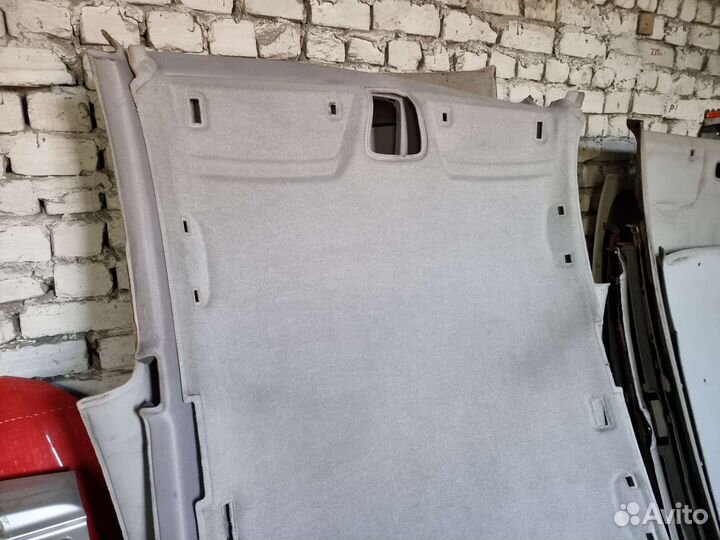 Обшивка потолка Мерива