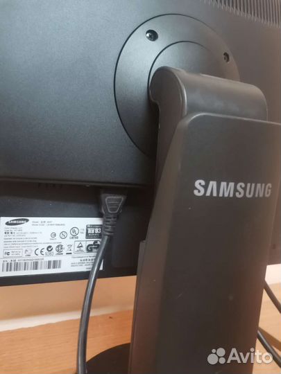 Монитор Samsung 943T диагональ 19