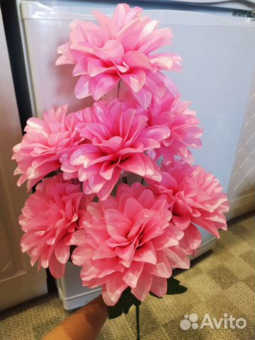 Искуственные цветы букеты на кладбище