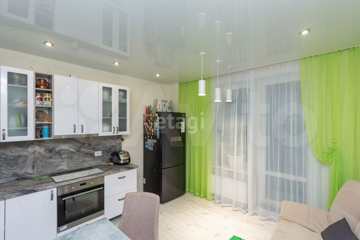 2-к. квартира, 60,6 м², 13/18 эт.