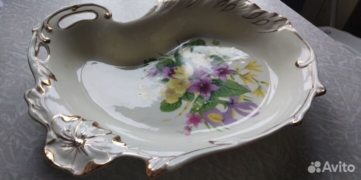 Блюдо фарфор