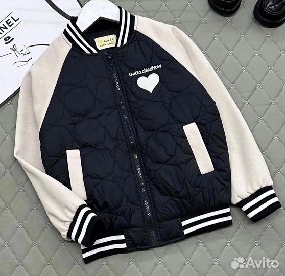 Бомбер, ветровка для девочки разные цвета