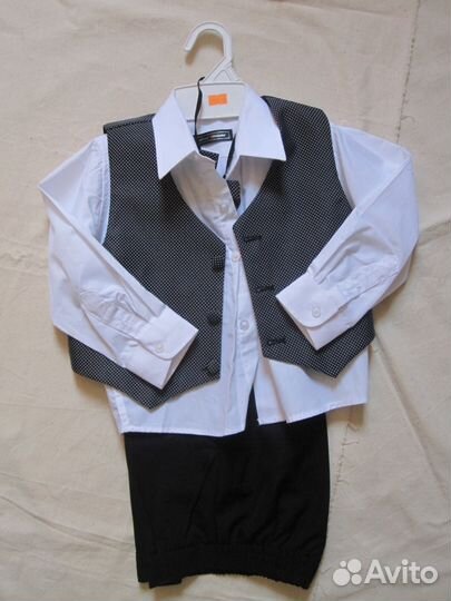 Комплект рубашка, брюки, жилетка, бабочка