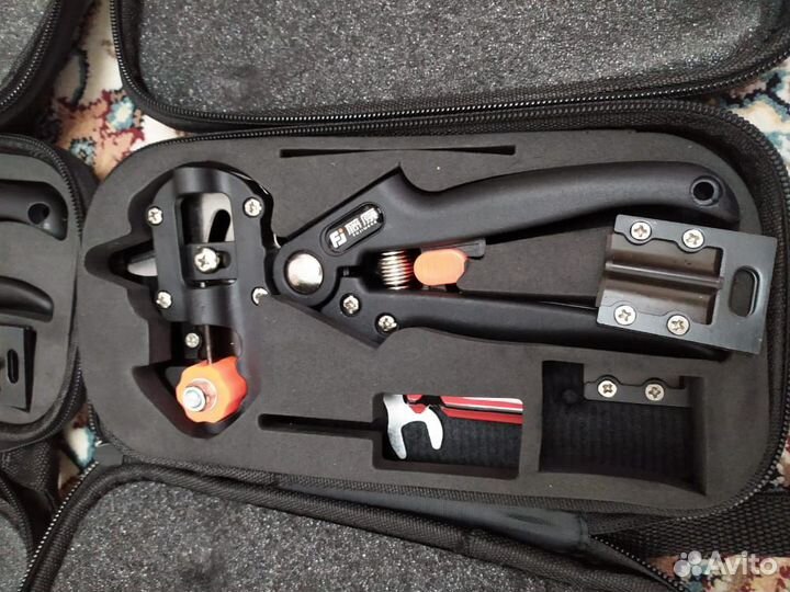 Секатор для прививания деревьев