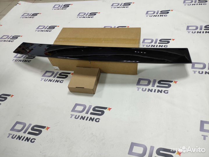 Спойлер на стекло Mercedes C class w204 Black