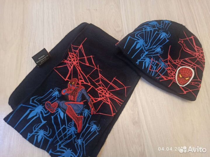 Шапка и шарф человек паук