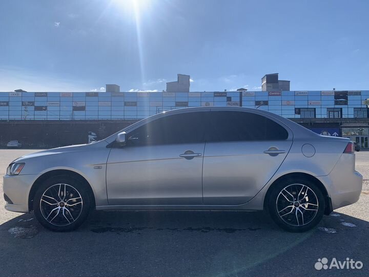 Mitsubishi Lancer 1.6 МТ, 2014, 200 000 км