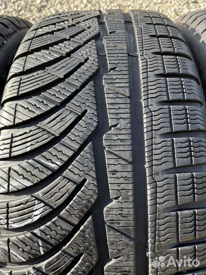 Michelin Pilot Alpin PA4 225/45 R18
