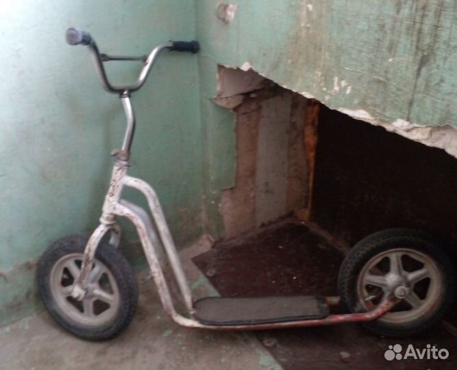 Самокат детский бу с большими колесами