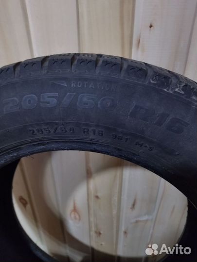 Pirelli Formula Ice 205/60 R16 96T