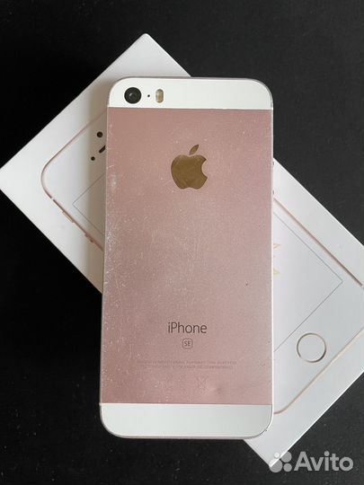 iPhone SE, 32 ГБ
