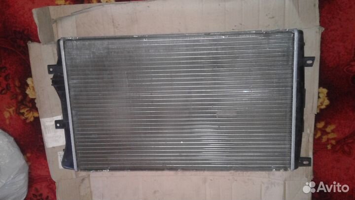 Радиатор охлаждения Фольксваген Джетта 1k0121253bb