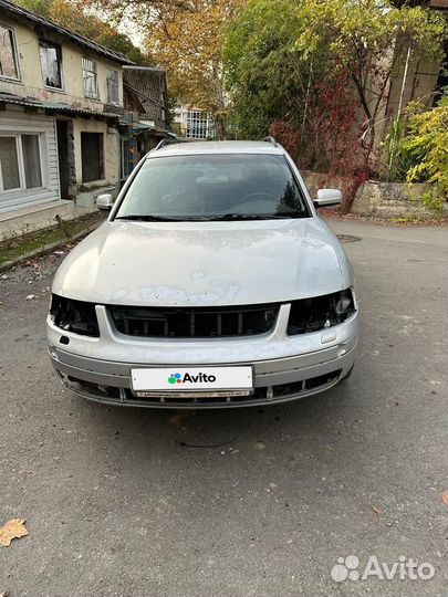 Volkswagen Passat 2.3 МТ, 2001, 113 000 км