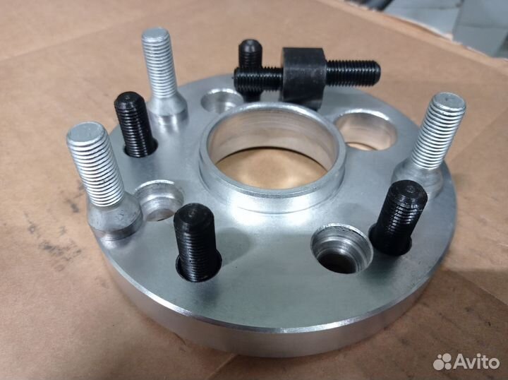 Проставка-адаптер переходная 4х100 - 5х114,3