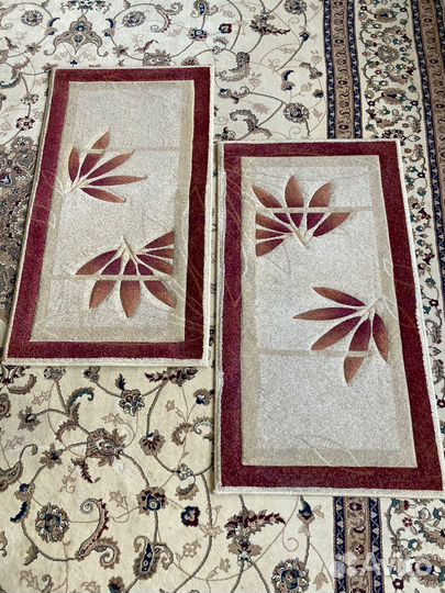 Прикроватные коврики Б/У