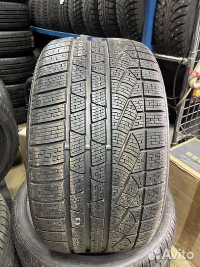 Pirelli Winter Sottozero II 255/40 R18 98V