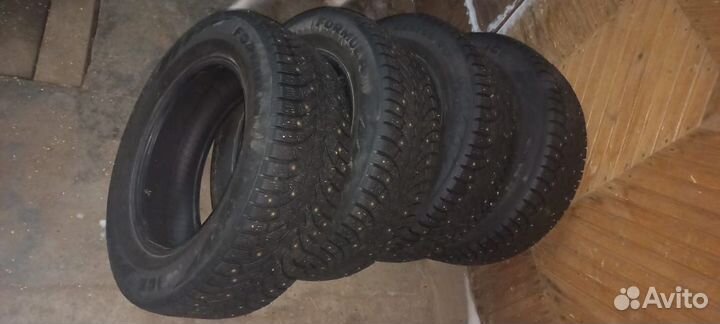 Pirelli Formula Ice 225/65 R17 102T