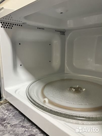 Микроволновая печь Gorenje MO17E1WH(без к)