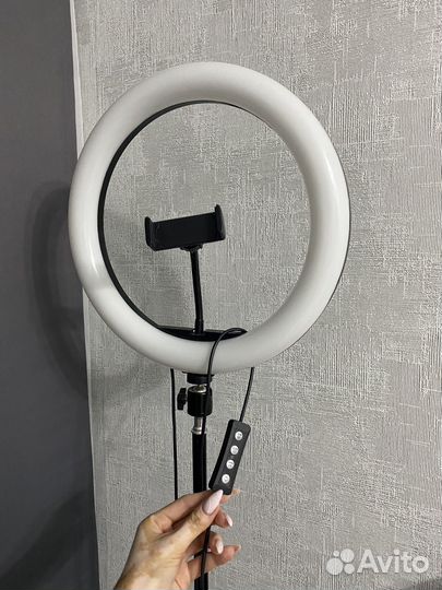 Кольцевая лампа 33 см