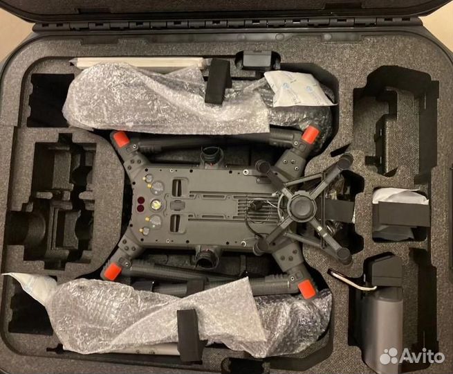 Квадрокоптер DJI Zenmuse L1 Лидар + matrice 300 RT