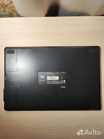 Графический планшет Wacom Intuos 5 touch M