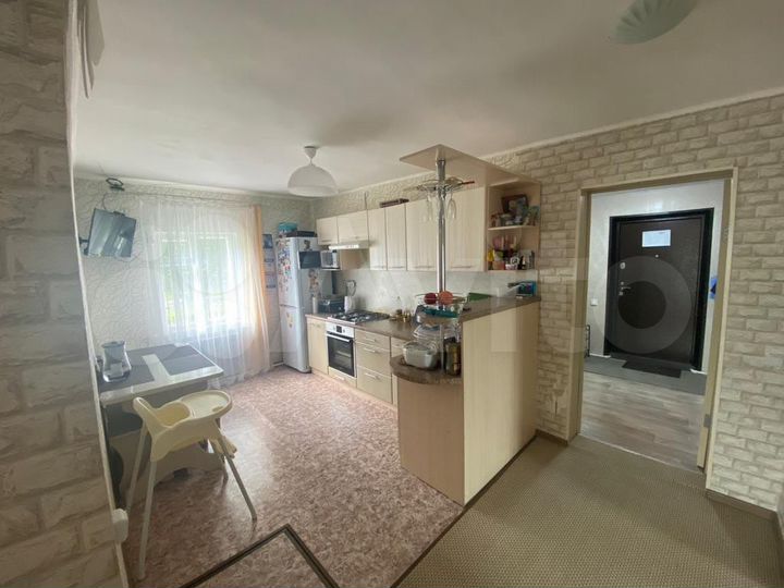 Дом 100 м² на участке 16 сот.