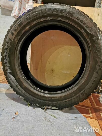 Bridgestone Ice Cruiser 5000 235/60 R18