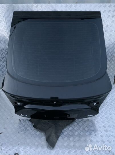 Задняя дверь багажника Audi a7
