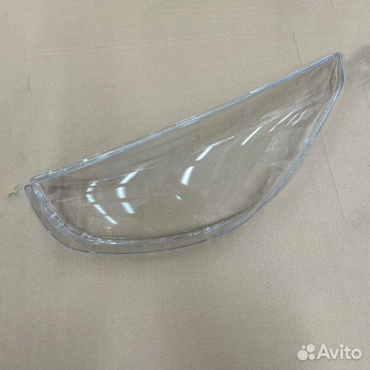 Стекло фары Hyundai ix35 2010-2013 (левое)