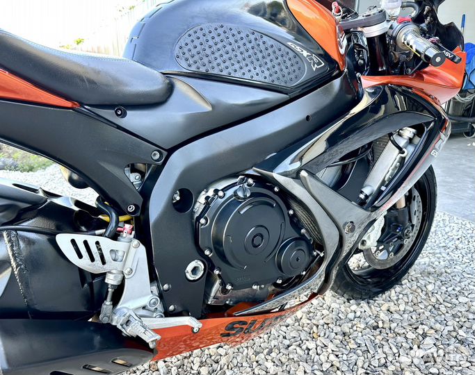 Suzuki GSX-R750 K6-K7