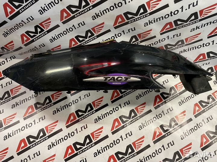 Боковые обтекатели (пластик) Honda Tact AF30