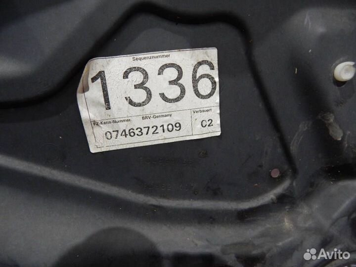 Динамик правый задний Volkswagen Passat 2010 3B6