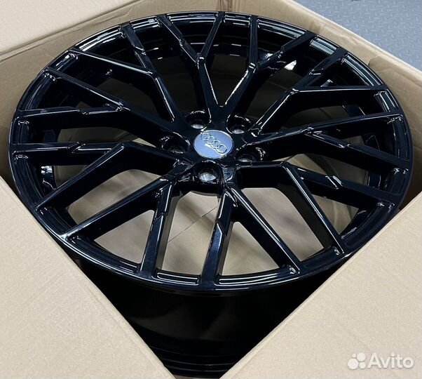 Диски для Ауди Q7 Q8 R21