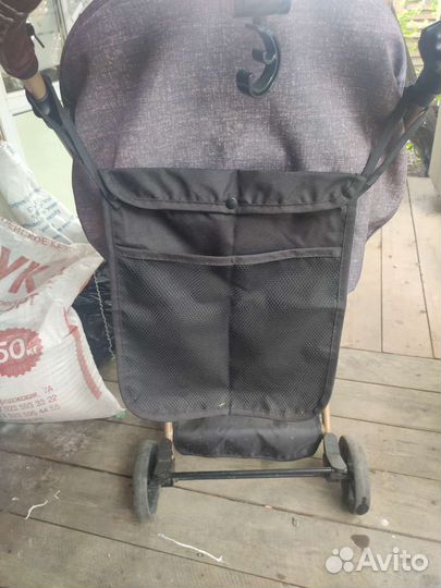 Коляска прогулочная