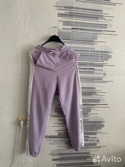 Спортивные штаны женские