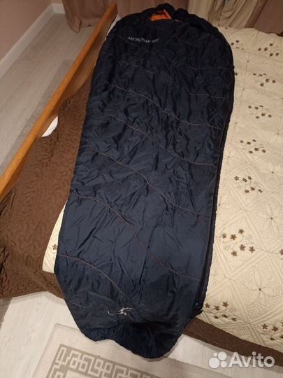 Универсальный спальный мешок Freetime micropak 900