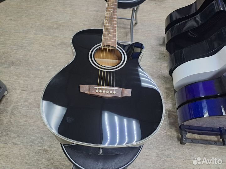 Гитара акустическая чёрная Flight
