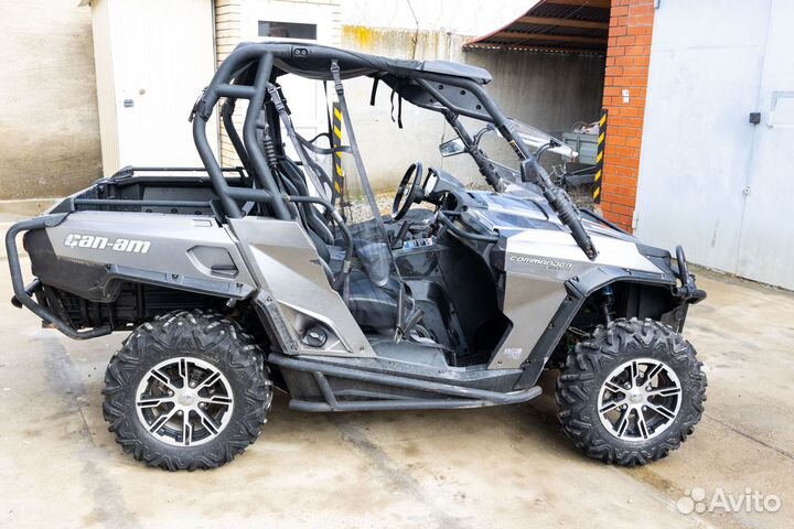 Снегоболотоход (багги) BRP Commander 1000