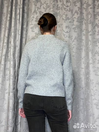 Кофта вязаная