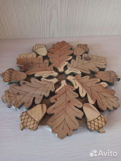 Подставка деревянная